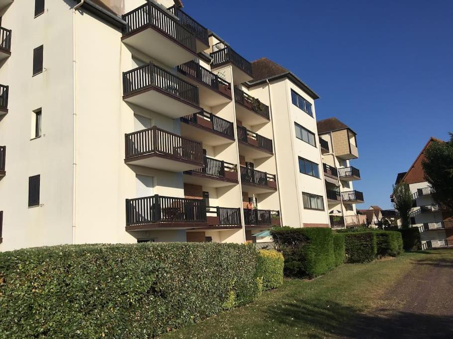 Cabourg-La Mer A Vos Pieds Et La Thalasso A 50 M Exteriér fotografie